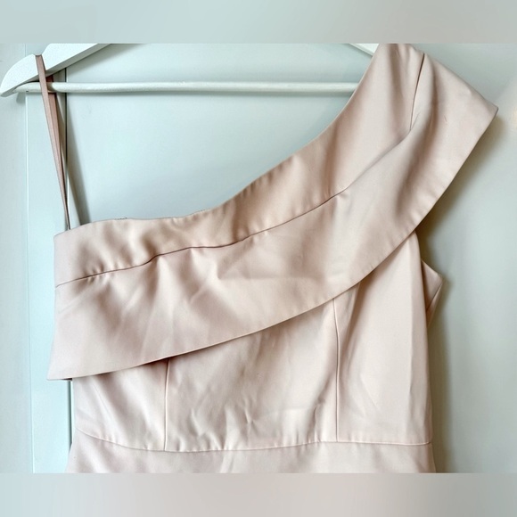 BCBG‎ Light Pink Dress Size 6 - Picture 3 of 5